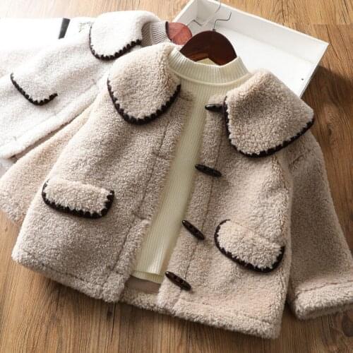 2021 Girls' Korean autumn winter lamb cashmere top childrens foreign style medium long coat female baby fur coat Cotton Padded