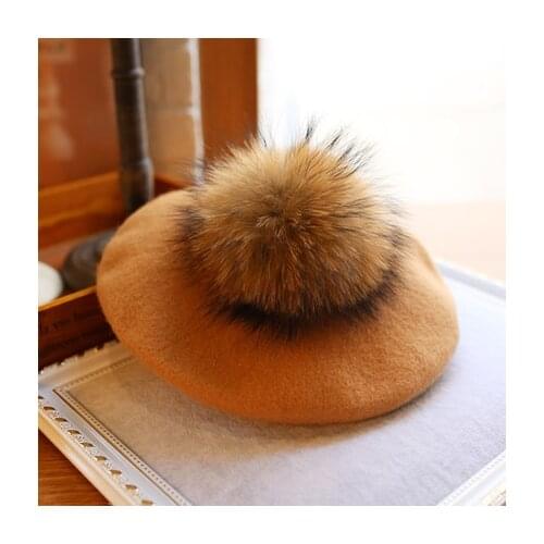 Wearzone Fashion Winter Wool Felt Berets women Artist Boina Real Racoon Fur Cap New 15cm Pom Gorras planas Flat cap Female hats