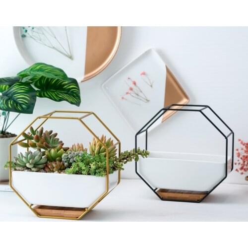 Creative Metal Iron Rack White Ceramic Planter Pot Simple Octagonal Geometric Wall Hanging Flower Pot Bamboo Tray Iron Frame