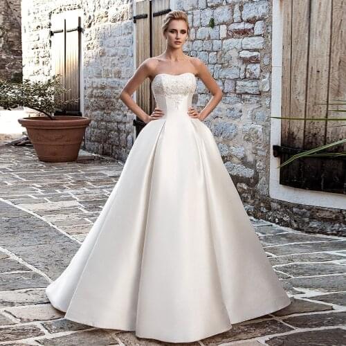 Best France Satin A-line Wedding Dresses Vestido De Casamento Strapless Neck Lace Up Appliques Beading Simple Bridal Gowns