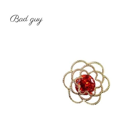 Red Gem Brooch Pin for Womens Openwork Flowers Brooch Cute Jewelry Clothes Scarf Buckle Garment Accessories Fine Jewelry Gifts