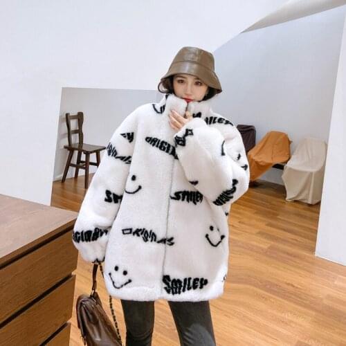 Winter coat women sheep fur wool overcoat fashion particle sheep fur coats sheep shearing fur jacket Russian popular