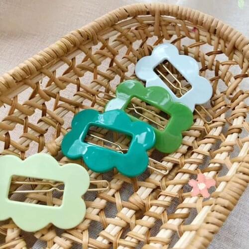 Acrylic fashion fancy flow shaped alligator bangs hair clips accessories for baby kids girls