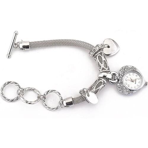 Fashion Womens Love Heart Bracelet Watch Charm Band Analog Quartz Wrist Watch Ladies Dress Watches Gift Luxury