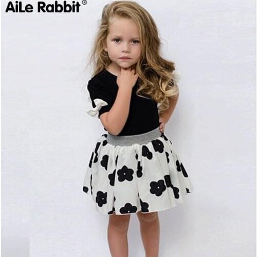 AiLe Rabbit 2018 girls clothes suit fashion short-sleeved T-shirt skirt 2 piece suit bow tie flower skirt childrens clothing