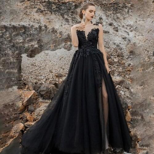 Sexy Black Gothic Wedding Dress Scoop High Split Backless Lace Appliques Bridal Gowns 2021 Vestidos De Noivas