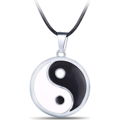Hinata House Chaos Charms Fantastic Ying Yang Pendant Taiji Bagua Charm Tai Chi Diagram Necklace