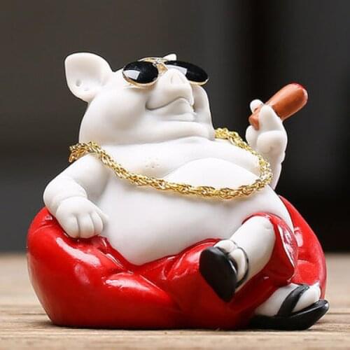Social Pig Accessories Ornaments Domineering Lucky Decor Statues Figurines Resin Craft Home Living Room Ornaments dropship