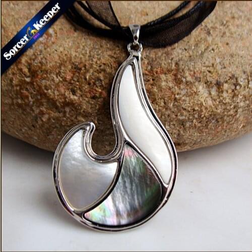 Collares New Natural Paua Abalone Shell Drops Necklace Pendants Jewelry New Fashion Bijoux Women Leather Chain Necklaces SKA07