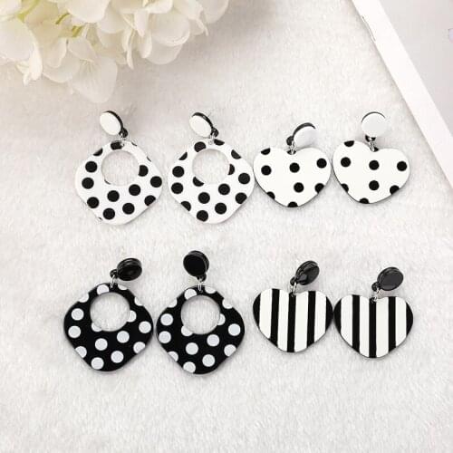 1Pair Creative Heart And Square Earrings Flatback Acrylic Stud Earrings Unique Jewelry Gift For Girl