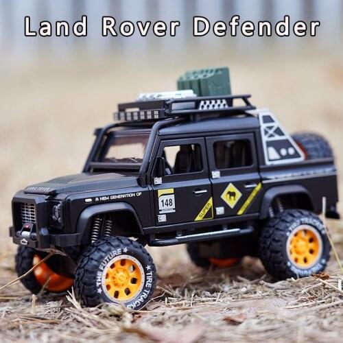 1:28 Land Rover Defender Camel Cup Alloy Off-Road Vehicle Model Simulation Pickup Truck Boy Pull Back Sound And Light Toy Car
