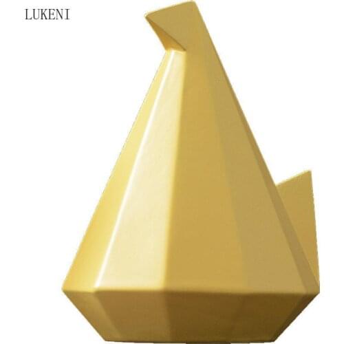 Nordic Minimalist Bird Ceramic Ornaments Creative Light Luxury Living Room Model Room TV Cabinet Desktop Home Soft Decorations