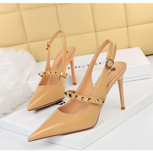 Women 9.5cm High Heels Wedding Bridal Rivets Studded Sandals Lady Sandles Gladiator Pumps Stripper Fetish Prom Shoes Plus Size43