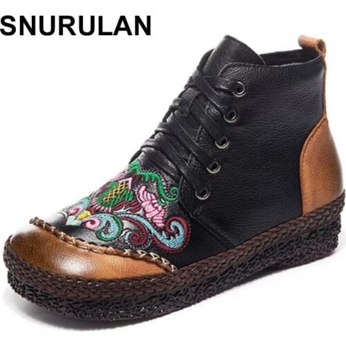 SNURULANRetro women boot autumn winter new round head soft bottom leather embroidered boots women comfortable flat flowers boot