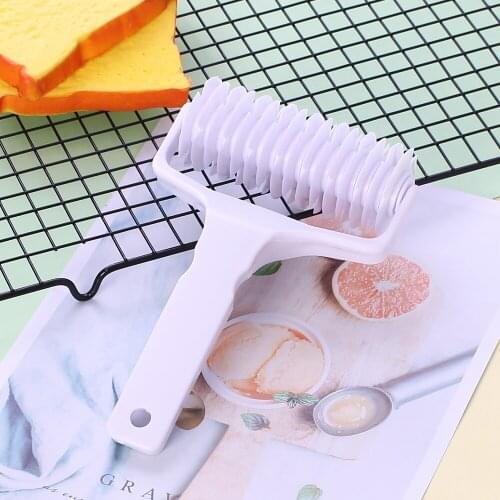 Roller Cutter Bakery Tool Cookie Pie Pastry Lattice Easy Gadgets Fondant Cake Pizza Tools 04082 Gift