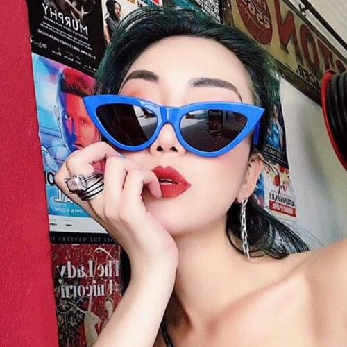 Vintage Triangle Frame Cat Eye Sunglasses Women Luxury Designer Tinted Color Lens Eyewear Retro Oculos De Sol Feminino Eyeglass