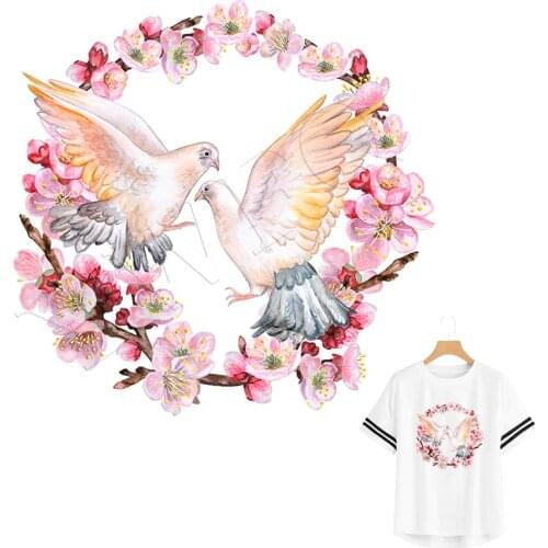 Beautiful Flower Patches DIY Clothes Stickers Cartoon Birds Heat Transfer Iron On Patches For Clothing Badges Washable