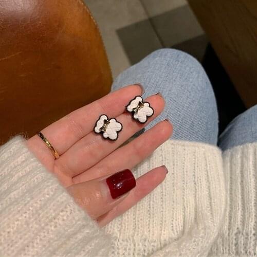 Animal Bear Stud Earrings For Women Black Around White Striped Surface And Gold Color Bowknot Cute Individuality Fashion Jewelry