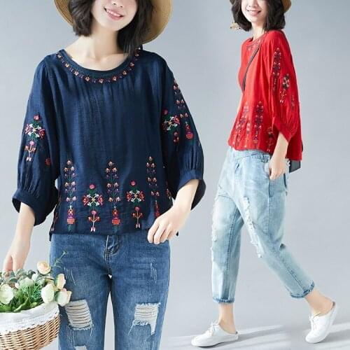 Ladies Chinese Tops Loose Embroidery Retro Vintage Shirt Ethnic Women Tops And Blouses Cotton Red Oriental Style Clothing TA1612
