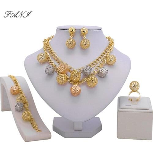 Fani 2018 nigerian bridal bead jewelry set Brand Dubai Gold Color Jewelry Set Wholesale Fashion African Beads Jewelry set design