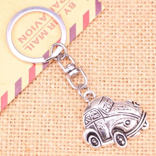 20pcs New Fashion Keychain 31*32 mm retro classic cars Pendants DIY Men Jewelry Car Key Chain Ring Holder Souvenir For Gift