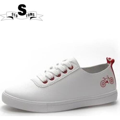 2018 Women Skateboarding Shoes Woman athletic White shoes Brand Outdoor Athletic Sport Shoes For Walking Womens Sneaker twm0165