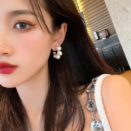 Fashion Simulated Pearl Circle Flower Earrings For Women Girls Vintage Baroque Geometric Rhinestone Bowknot Earring Jewelry Gift
