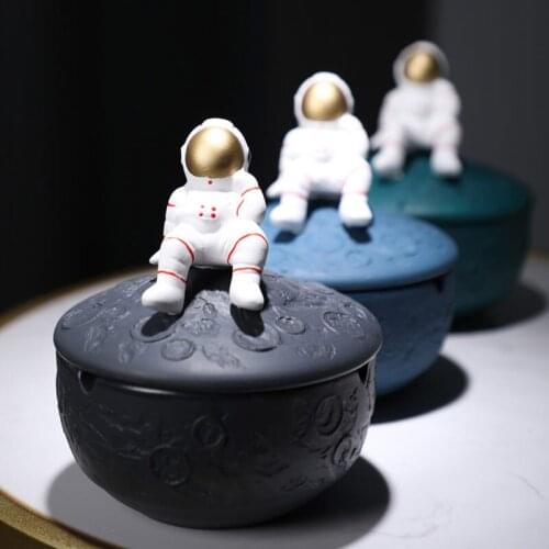 New Arrivals Nordic Home INS Astronaut Cigar Ashtray Home Portable Ceramic Ashtray Cigarette Ashtray пепельница cendrier