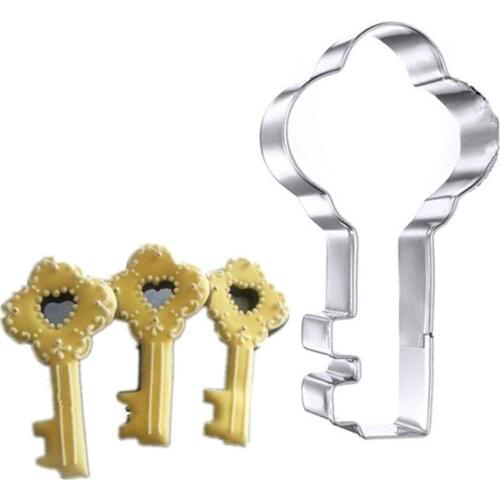 Love Key Shape Cake Mould Bakeware Tools Stainless Steel Pastry Cookie Cutter Cake Biscuit Baking Tool Mold