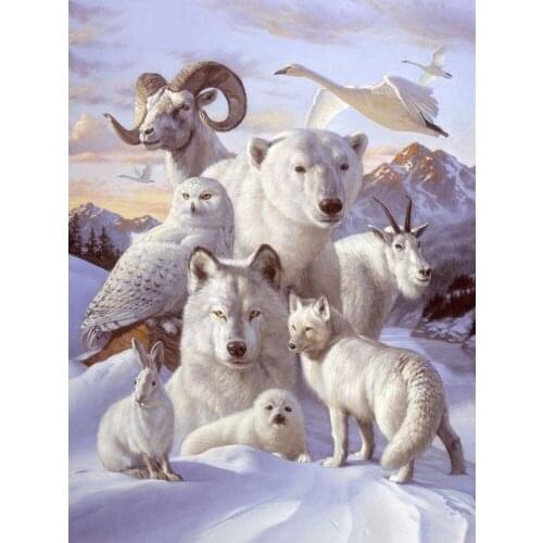 Diamond Painting Full Drill Animals Diamond Embroidery Wolf Bears Cross Stitch Rhinestone Diamond Mosaic Snow Scenic Wall Decor