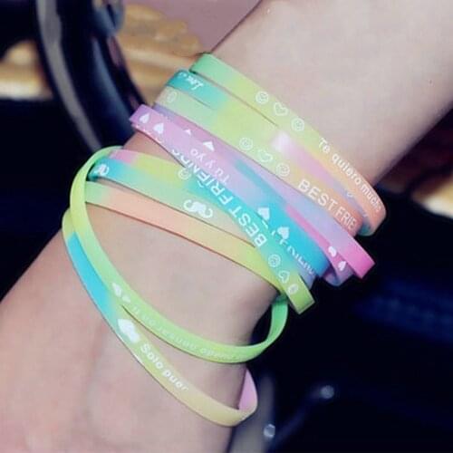 30PCS/Pack Colorful Fluorescence Charm Silicone Bracelets Wedding Guests Gifts Shower Kids Birthday Party Favors Wrist Decorate