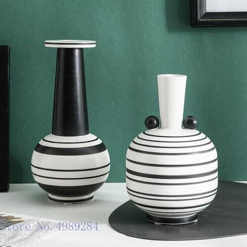 Ceramic Vase Creative Black and White Striped Flower Vase Geometry Round Ball Ceramic Handicraft Ornaments Home Decoration