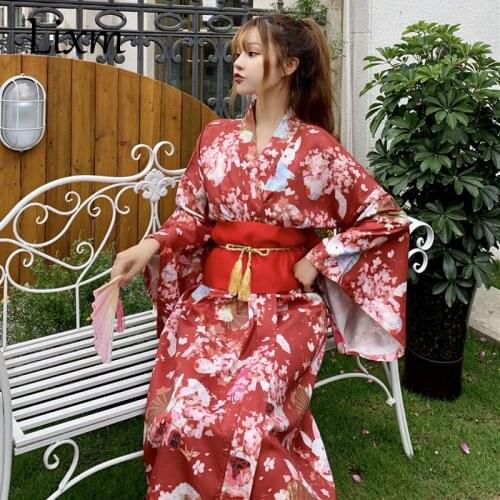 Women Japanese Traditional Costume Female Flower Japanese Kimono Dress for Stage Cosplay Ladies Yukata Costume Kimono Feminino