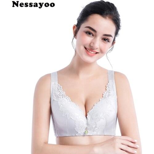 Wire Free Plus Size Women Bra 80 85 90 95 BCD Cup Sexy Lace Push Up Women Lingerie Wide Shoulder Strap Adjustment Lady Underwear