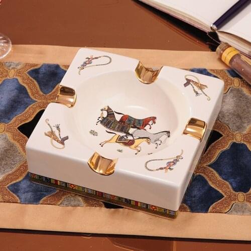 European Luxury Gold Ceramic Cigar Ashtray Home Table Accessories Deco Boss Dad Husband Men Birthday Gift Outdoor Smoke Ash Tray