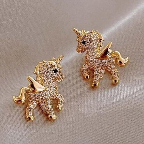 Exquisite Womens Jewelry Gold Colors Stud Earrings Lovely Fairy Animal Earrings for Female Girls Earrings Birthday Gift