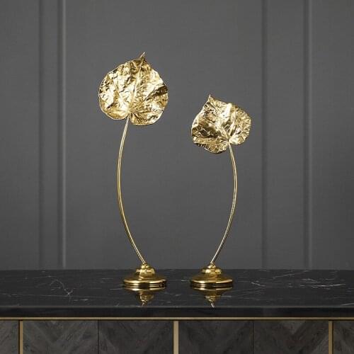 Leaf brass ornament Desktop decoration Home Decorations Send a Gift Handmade craft Plant elements Light luxury Modern simplicity