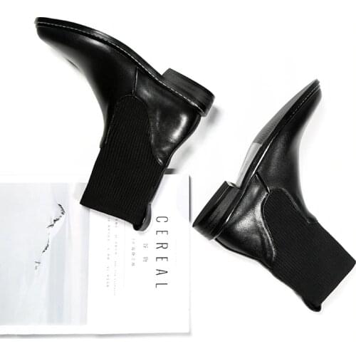 MORDOAN Genuine Cow Leather Womens Boots Flat bottom Womens elastic boots Flat Ankle Boots Pointed boots Plush boots