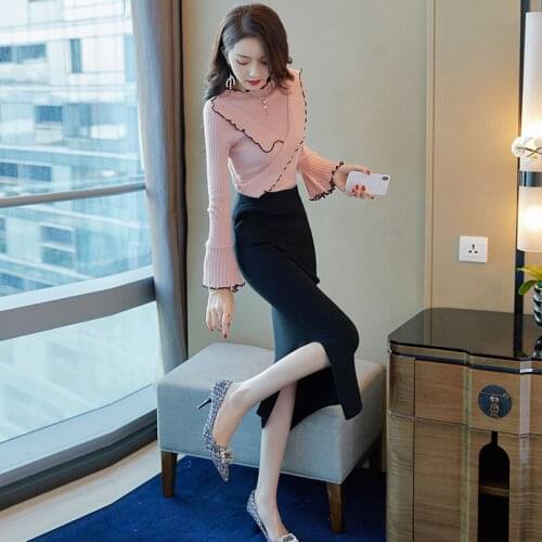 Women O-neck Slim Fit Knitted Sweater Pullover and Bodycon Skirt Two Piece Set Women Autumn Winter Elegant Sweater Outfits D68