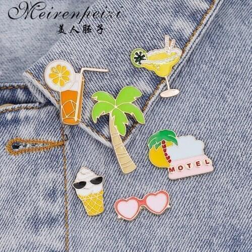 Meirenpeizi Summer Beach Fashion Cartoon Enamel Pins Juice Wine Brooch Denim Jackets Badge Brooches for Women Jewelry