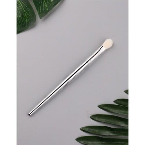 1 piece Eye shadow Makeup brush eye contour blending Eye highlighter Make up brush IT Pro beauty tool silver plastic handle