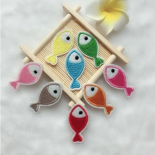 Mix Colors Fish Patch Cartoon Sea Animals Embroidered Patches Lovely Patch for Clothes Decor Iron On Motif Appliques