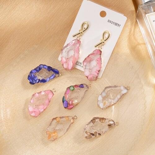 New style 30pcs/lot color shredded shell decoration geometry irregular shape resin pendant charms diy jewelry earring accessory