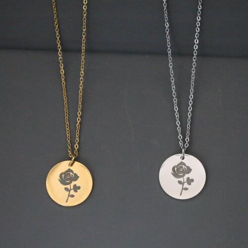 Simple Stainless Steel Flower Carved Pendant Necklaces for Women Cute Fashion Gold Color Chain Glossy Round Tag Choker Jewelry