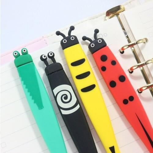 2020 New creative animal shapes design silica gel material school student gel pens stationery,5 colors,0.5mm refilling