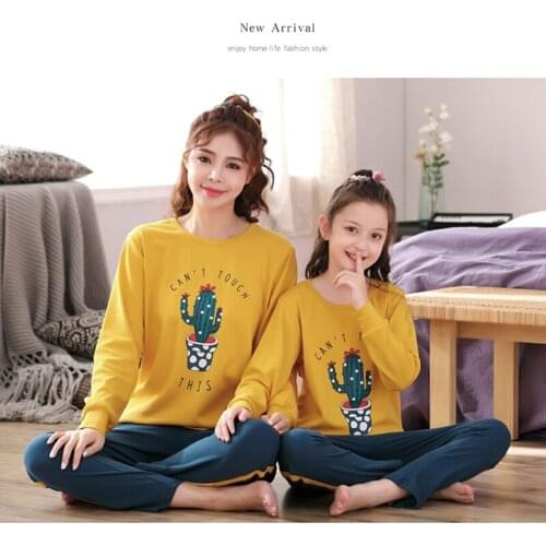 Family Matching Clothes cartoon Women Mom girl daugther Tops Pants Family Pajamas Sleepwear Set