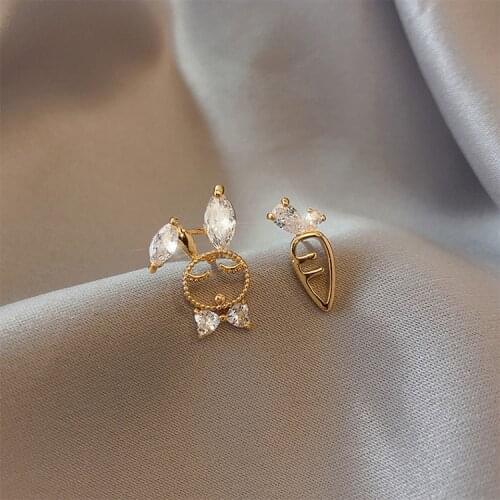 Cute Animal Stud Earrings for Women Rabbit Carrot Crystal Earrings Rhinestone Earring Girl Party Birthday Jewelry