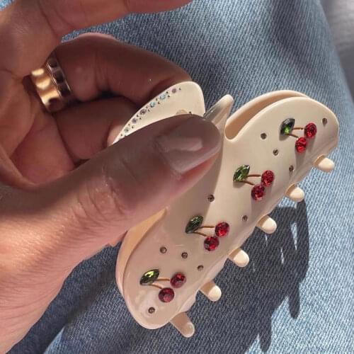 Vintage Romantic Rhinestone Cherry Acrylic Hair Clip Claws Hairpin Headwear for Women Makeup Bath Hair Accessories Styling Tool