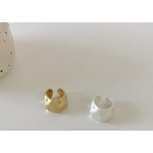 Retro Vintage Gold Silver Color Fake Piercing Earcuff Earrings for Women Girl Gothic Matte Metel Circle Ear Clip Earring Jewelry