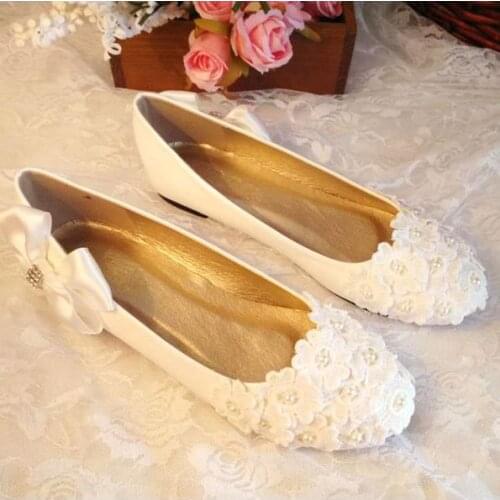 Plus size 41 42 43 fashion white lace flower wedding flats shoes woman pearls sweet romantic handmade bridal bridesmaid shoes